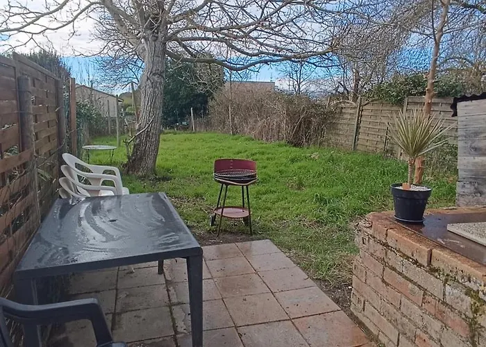 Charmante Maison De Village T3 Rénovée Et Son Jardin *